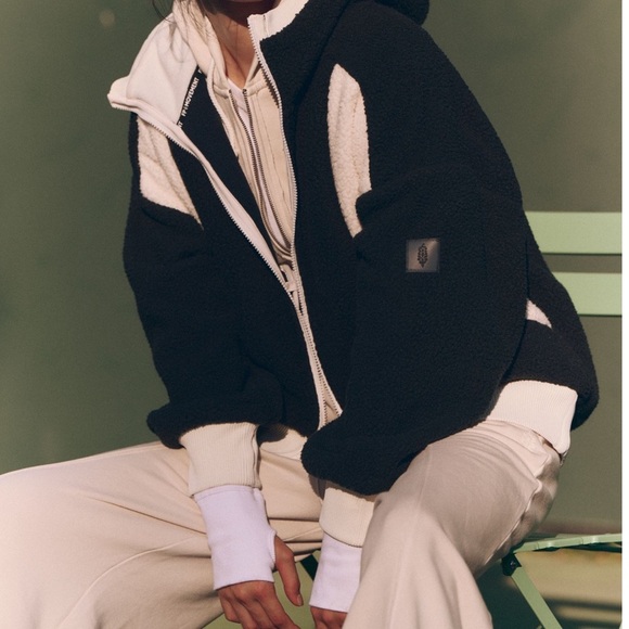 NWT Free People Hit The Slopes Hoodie in Black Combo - Picture 1 of 8